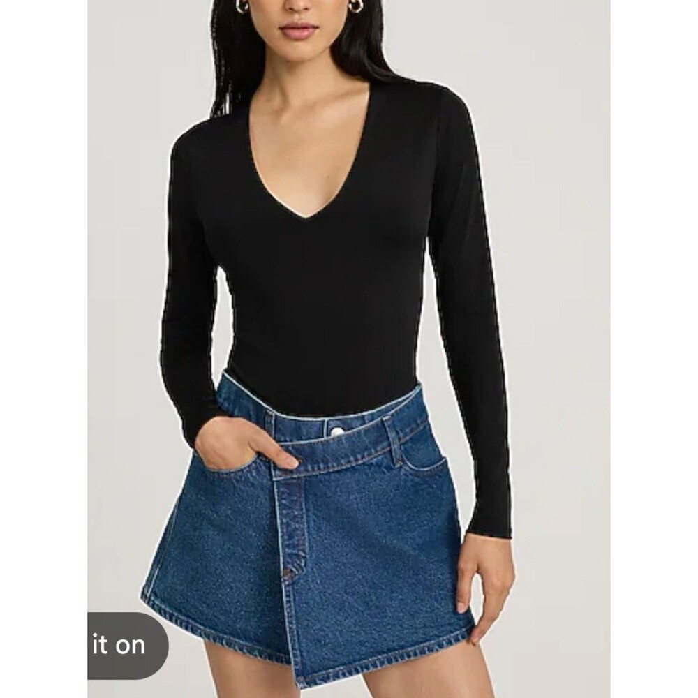 NWT Express Black Body Contour V-Neck Long Sleeve Bodysuit Size S